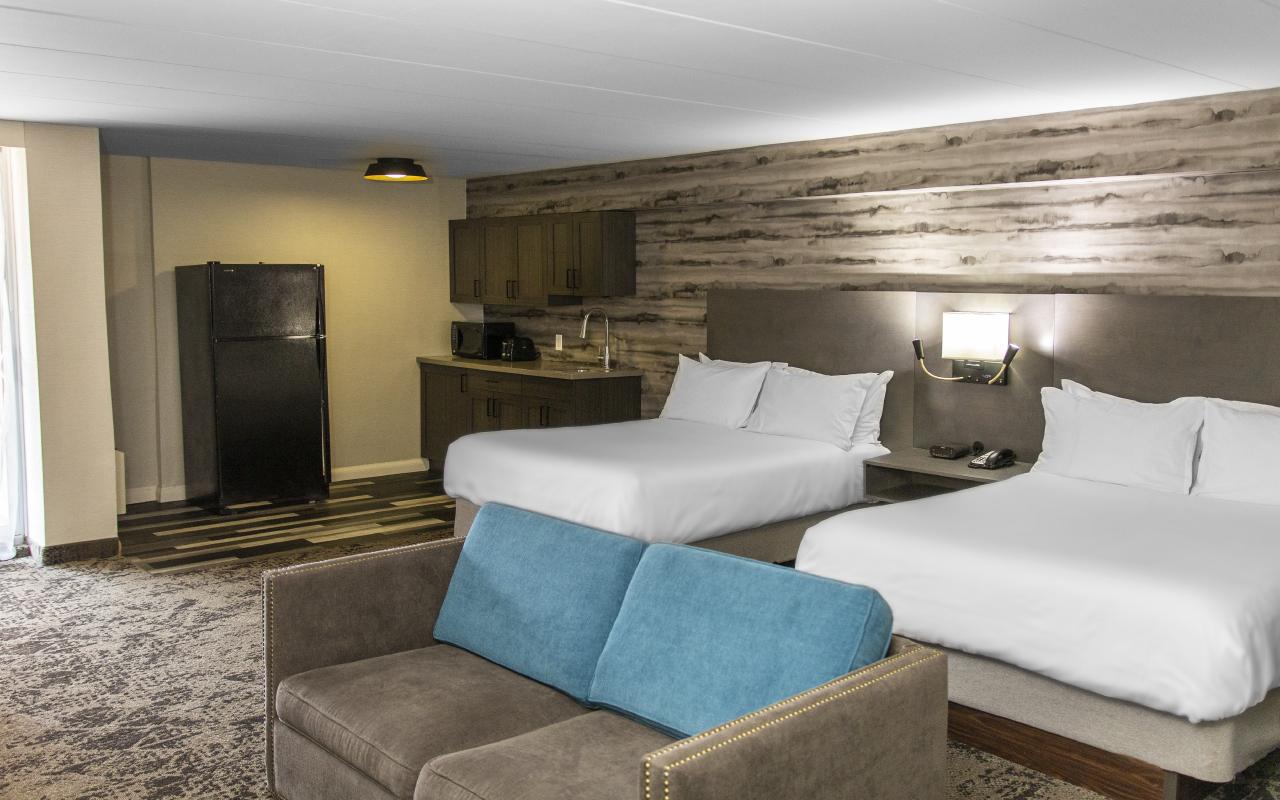 Western Parkway Toronto North Hotel 3*
